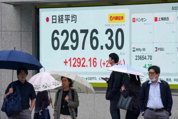 The Nikkei records the highest closing, supported by a rise in shares of intelligence companies…