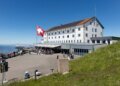 Swiss hotels report fourth consecutive monthly decline in overnight stays