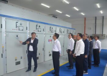 Nay Pyi Taw’s Zeyathiri opens Shwemyoh 15 MW solar power plant