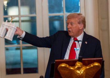 Can Trump’s Arch Be So Tall? A Panel May Redefine a Law to Get to Yes.