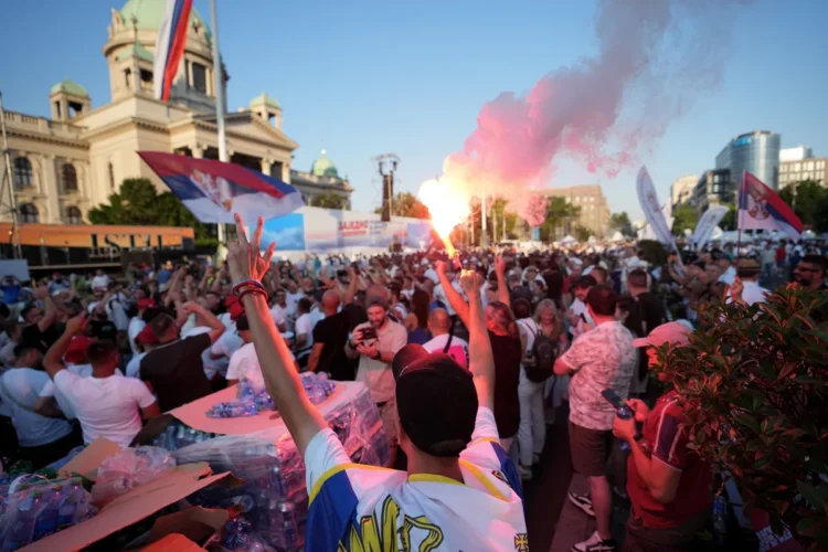 Do you bathe in Ustanička river, the one above Cvetkova pijaca? Because of the AI ​​picture from the progressive rally, the network burns more than because of the sun