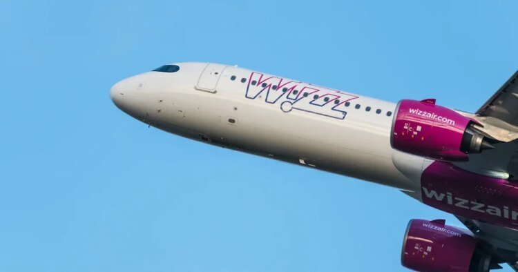 Wizz Air passengers were stuck in Kefalonia for several days and were not allowed to board the flight because one of the crew members’ working hours had expired