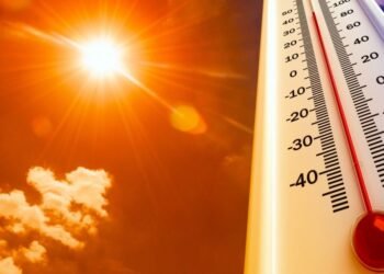 ANM extends weather warnings. Romania under red, orange and yellow heat and storm codes