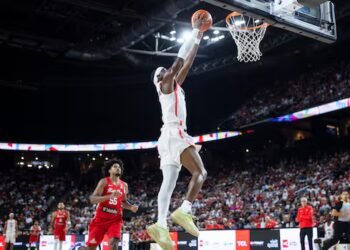Gilgeous-Alexander scores 26 points as Canada routs Puerto Rico 110-84 in basketball World Cup qualifying