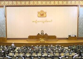 Ministries, organizations ease age limit in recruitment of graduate youths for relevant positions