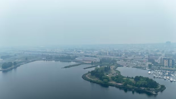 Conditions for wildland firefighters ‘extremely challenging’ in northwestern Ontario: union