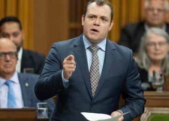 Poilievre names Conservatives’ point person on the Alberta referendum