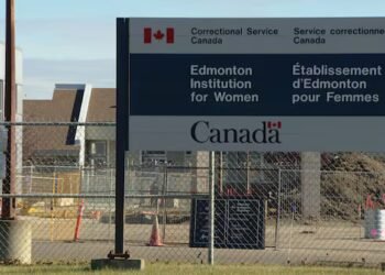 Federal court orders Edmonton women’s prison to address history of heat complaints