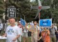 Hundreds of Torontonians celebrate after feds reject Billy Bishop jet expansion