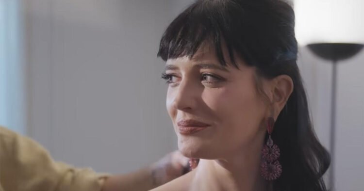 Eva Grin injured on the set of the “Wednesday” series: Urgently transferred to the hospital
