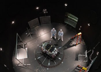 NASA launches mission to rescue Swift telescope