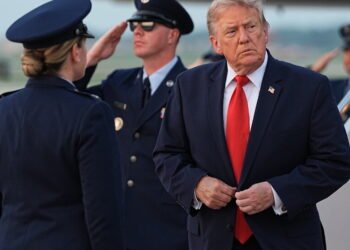 Trump Rejected Nearly 6,000 Clemency Applications Amid Hope of Pardon Wave