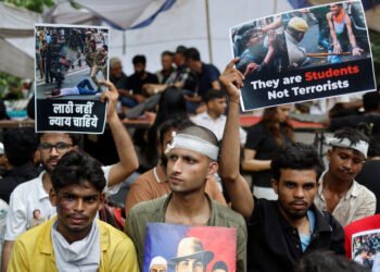 India’s Young Protesters Are Bloodied but Unbowed