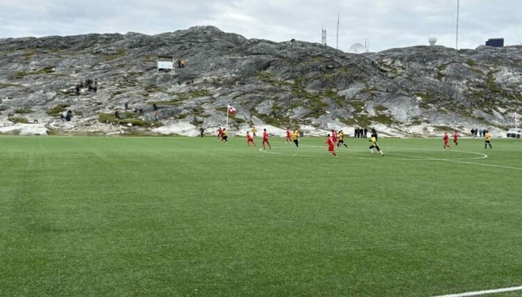 The championships in outdoor football are well under way