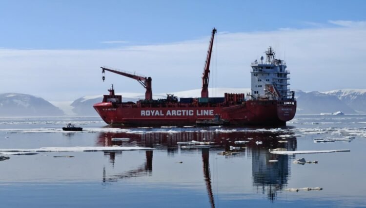 Royal Arctic Line has no plans for changes