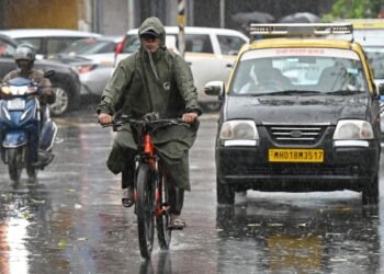 Rains: Omanis in Mumbai told to exercise caution