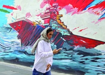 Iran steps up attacks in return to war with US