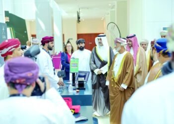 Plan to provide 300,000 jobs for Omanis in 5 years