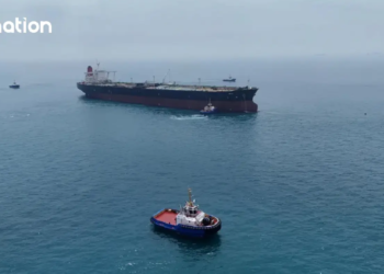Foreign Ministry says 10 Thai-linked vessels safely exit Strait of Hormuz