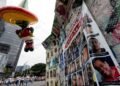 Football: Soccer-Mexicans balance World Cup joy with worries over domestic issues