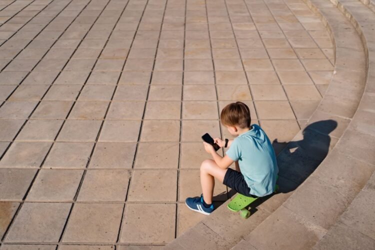 EU to limit children’s access to social media – gradually
