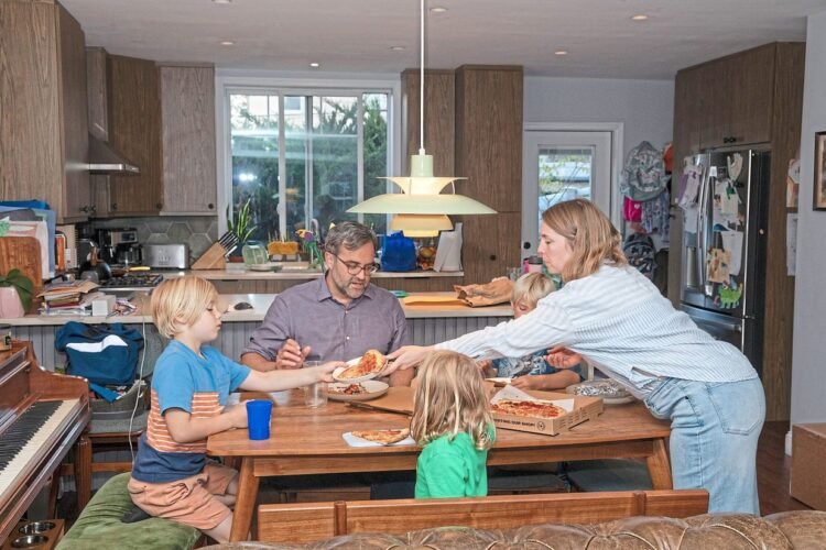 Parents today are struggling to juggle work and personal life