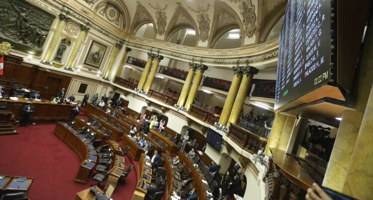 Commission presidencies in the bicameral Congress: Which working groups do the new benches target?