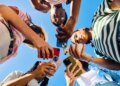 Attention: Public schools in Bogotá will have restrictions on the use of cell phones; the proposal limits cell phones during the entire school day