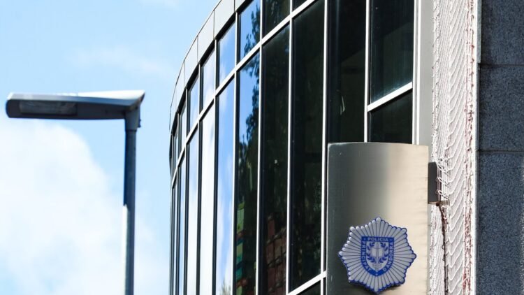 Arrested motorist under the influence of alcohol after being chased by the police