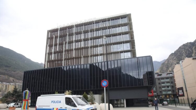 The Batllia d’Andorra provisionally releases the young man arrested for sexual abuse of a minor