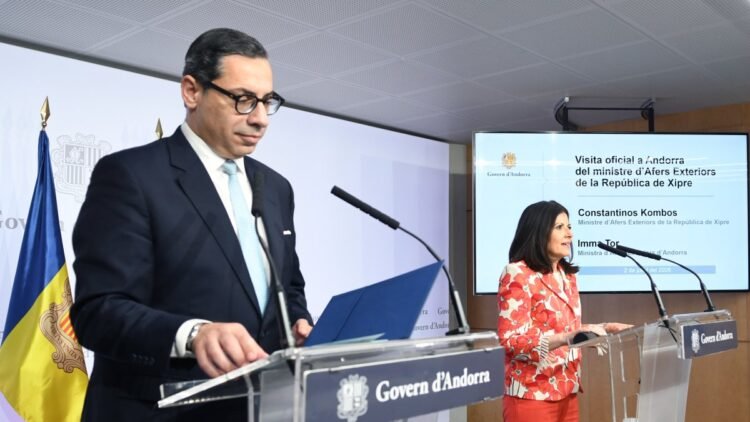 Cyprus maintains that the association agreement remains on track despite Bulgaria’s blockade