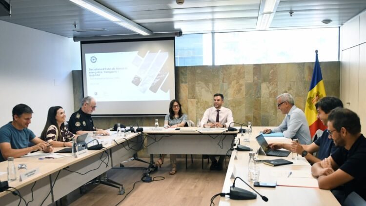 The journey time on Carrer de la Unió is reduced by 26% with the implementation of the new lane