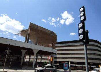 New traffic light on Carrer de la Unió d’Andorra la Vella