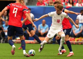 Norway 2-1 England: follow minute by minute of the match for the 2026 World Cup semi-final qualification
