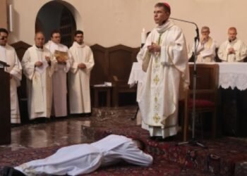 Carlos Rosas is ordained deacon in the church of Sant Esteve in Andorra la Vella
