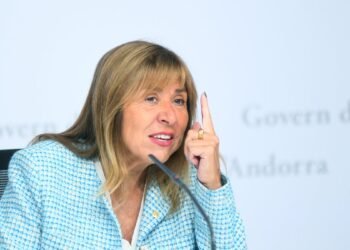Conxita Marsol replies to Rosa Gili that it has been three years since the Government of Andorra demanded the data of rental contracts from the municipality of Escaldes