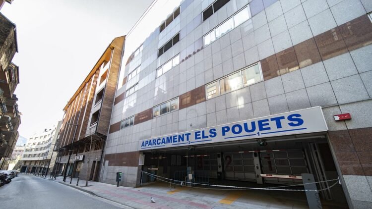 The municipality of Andorra la Vella is one step away from giving way to the Pouets car park building, which has been closed for years