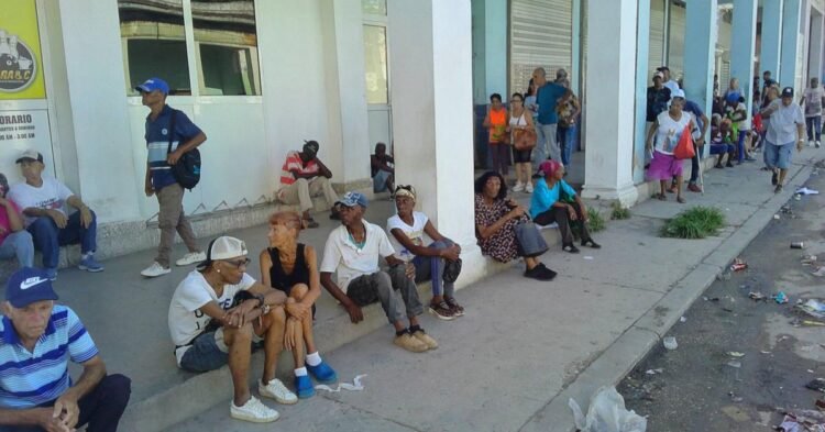Demographics: Almost a quarter of a million Cubans emigrated in 2025