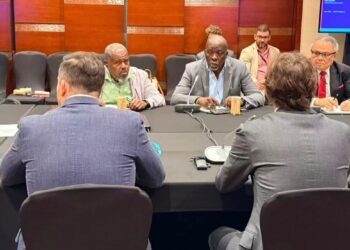Nicholas Meets Huawei Executives in China to Discuss AI and ICT Infrastructure