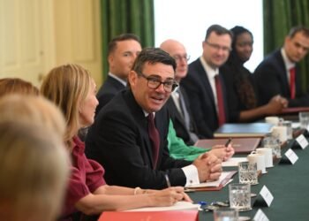 UK leader Burnham gathers his Cabinet after sweeping away Starmer supporters