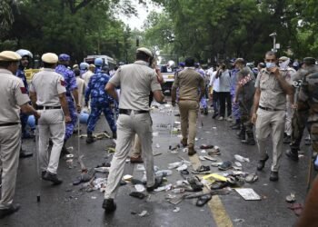 Police outnumbered, taken aback by number of protesters who reached Parliament’s doorstep
