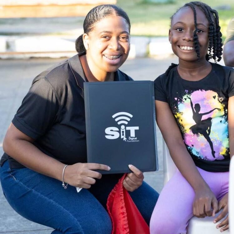 More parents, teachers to benefit from Digicel’s Safer Internet Programme | News