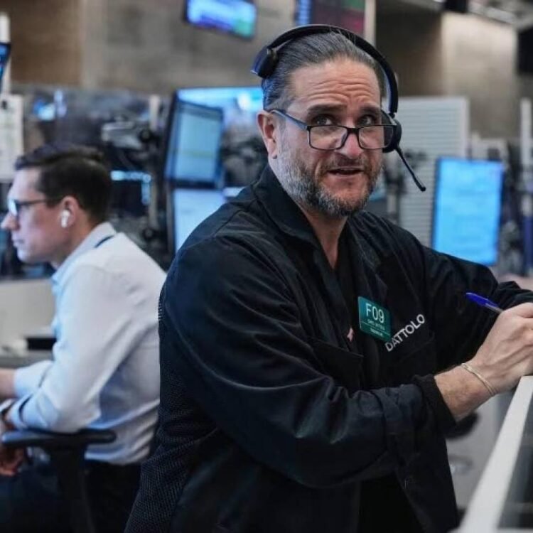 Oil prices, stocks hold steadier as calm returns to financial markets worldwide | Business
