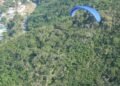 Accidents: A 12-year-old boy dies on Isla de la Juventud in a paragliding flight