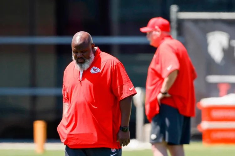 NFL assistant coach Eric Bieniemy’s son charged in shooting of his mother in US
