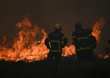 Wildfire in France causes 250,000 evacuations as it creeps toward Bordeaux