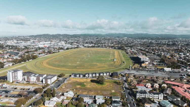 Last dance for Avondale? Race track celebrates 136 years as uncertainty remains over future