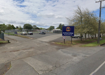 Bomb scare ‘likely a hoax’ forces evacuation and closure of school