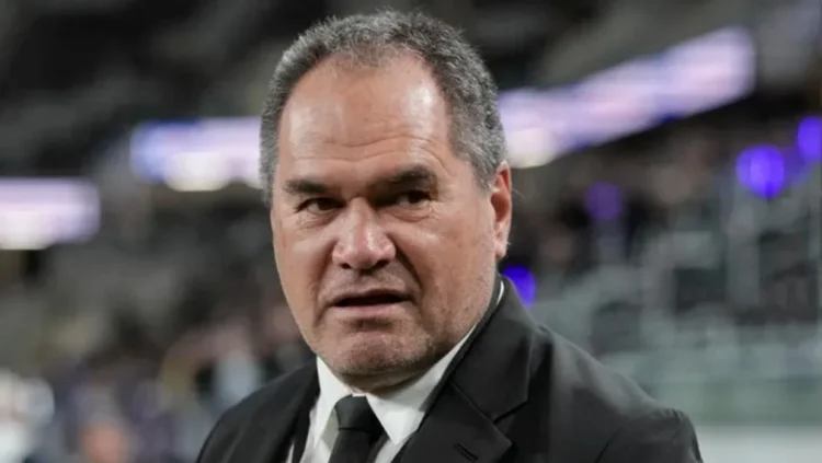 All Blacks take the lead with stunning Peter Lakai try against France