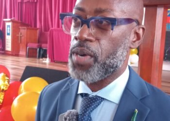 Union calls for changes to wages bill to cover public workers